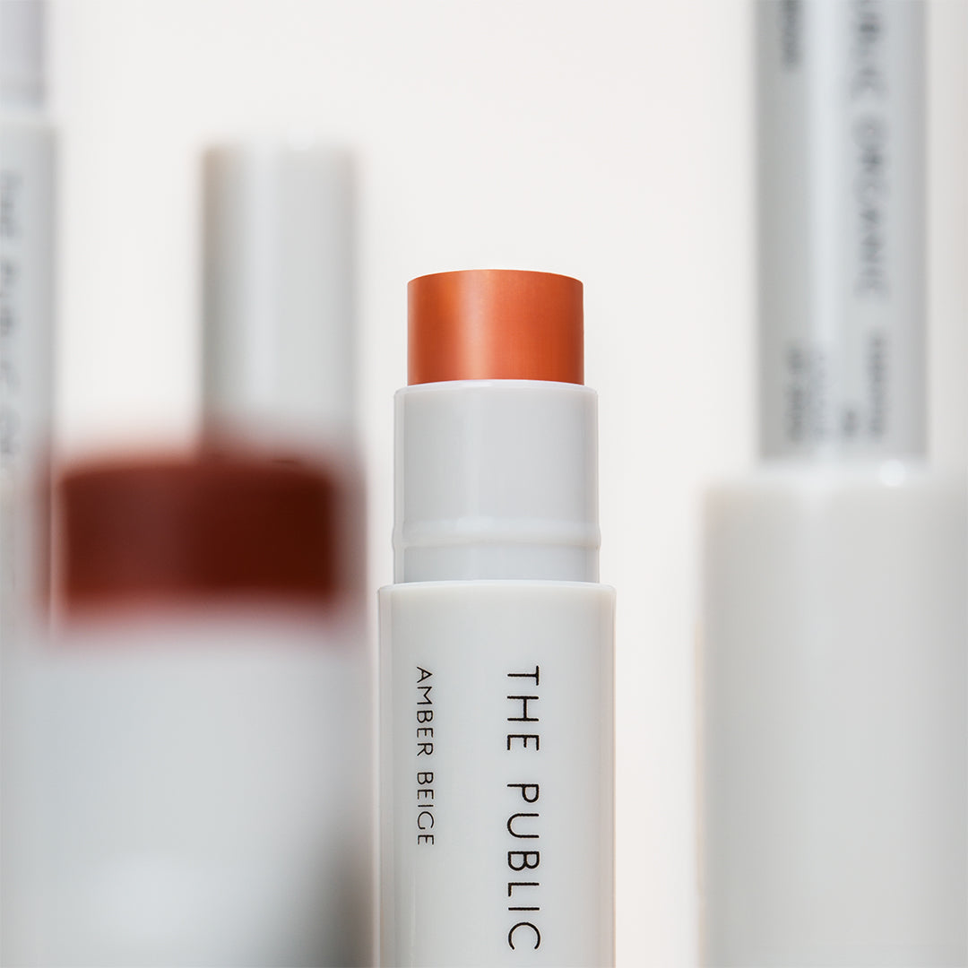 オーガニックで彩る「精油カラーリップスティック」3つの洗練カラーが登場